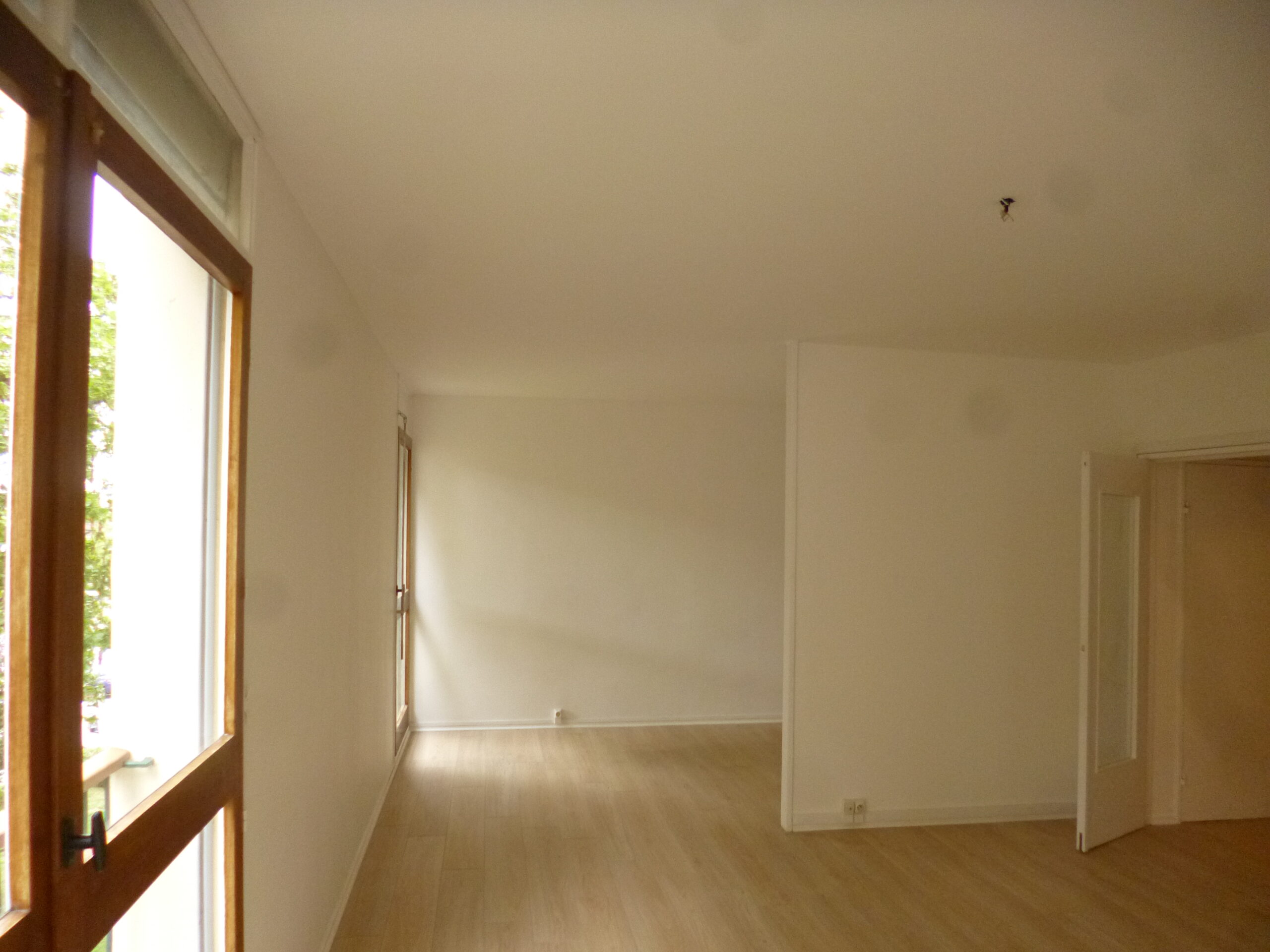APPARTEMENT BUTTE MONTCEAU
