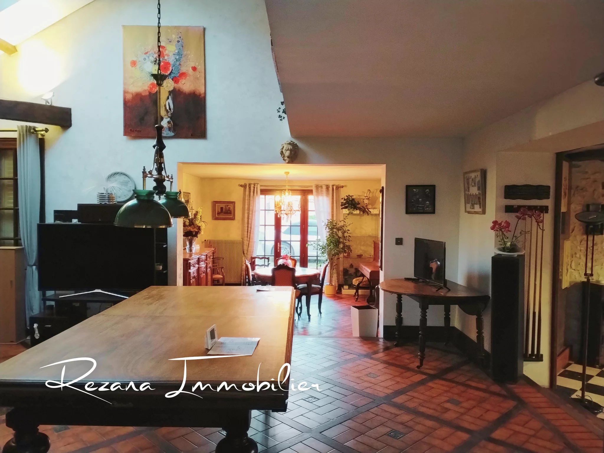 Salle à manger et salle de billard maison Chartrettes