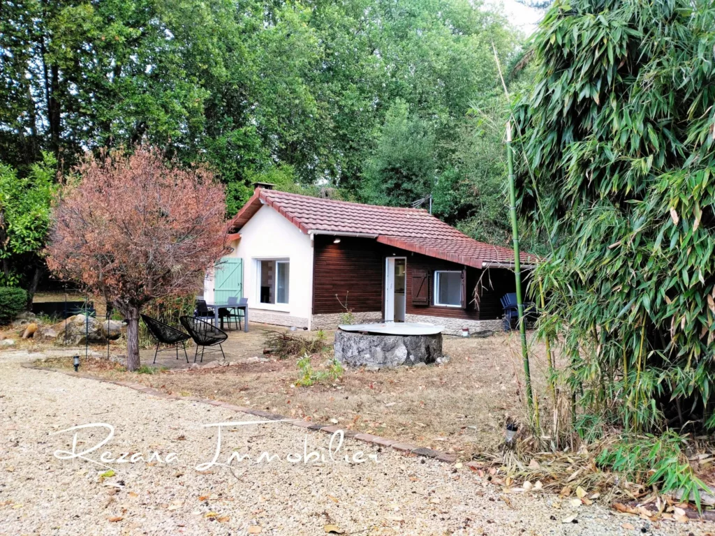 Maison de plain-pied avec jardin à Thomery